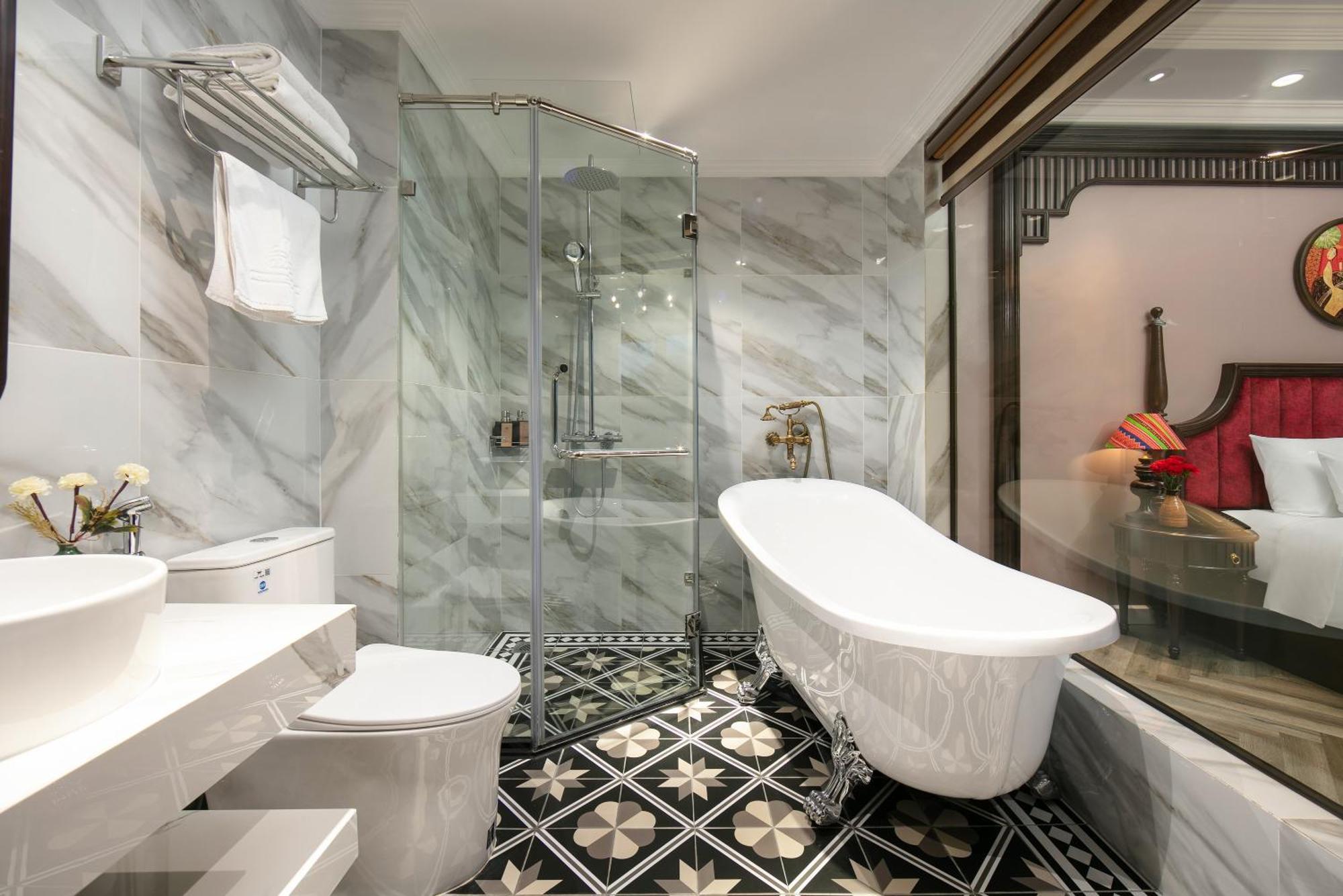 Acoustic Premium Hotel & Spa Ханой Екстериор снимка