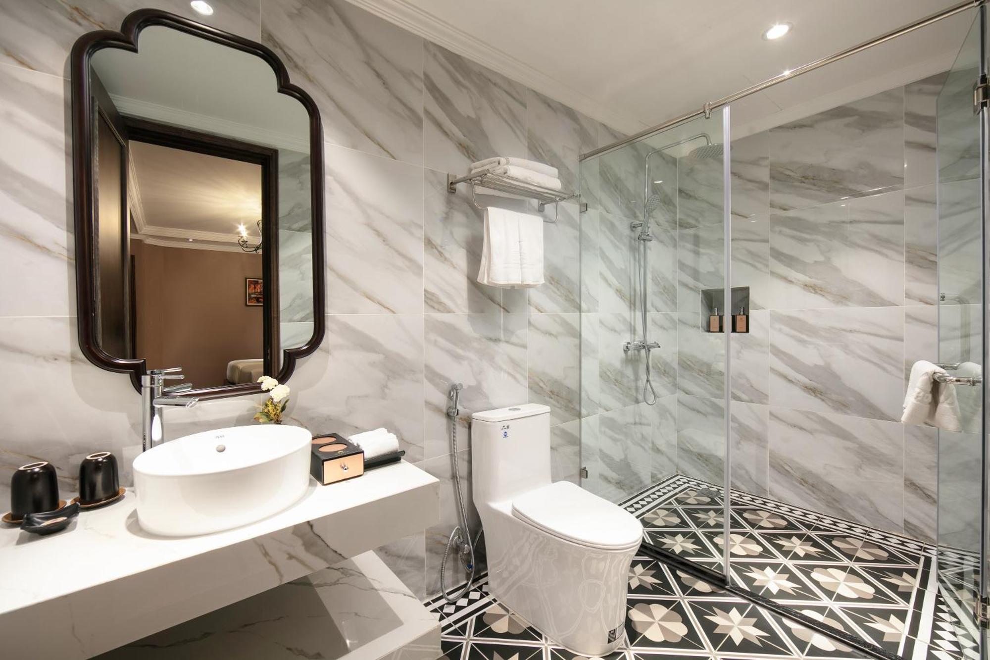 Acoustic Premium Hotel & Spa Ханой Екстериор снимка